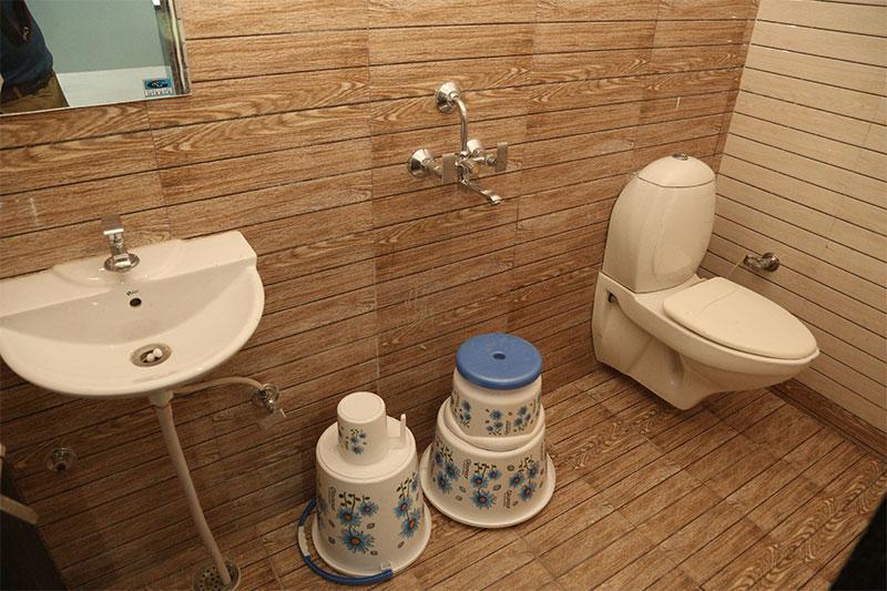 Hotel Madani Биканер Екстериор снимка