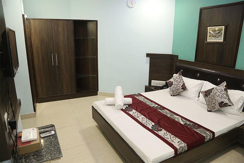 Hotel Madani Биканер Екстериор снимка